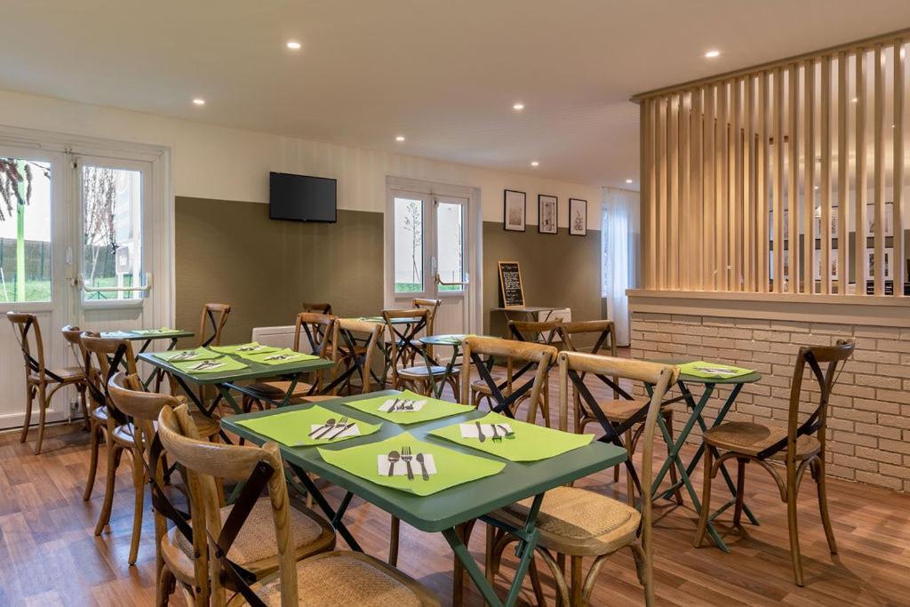 Sure Hotel By Best Western Plaisir Eksteriør billede