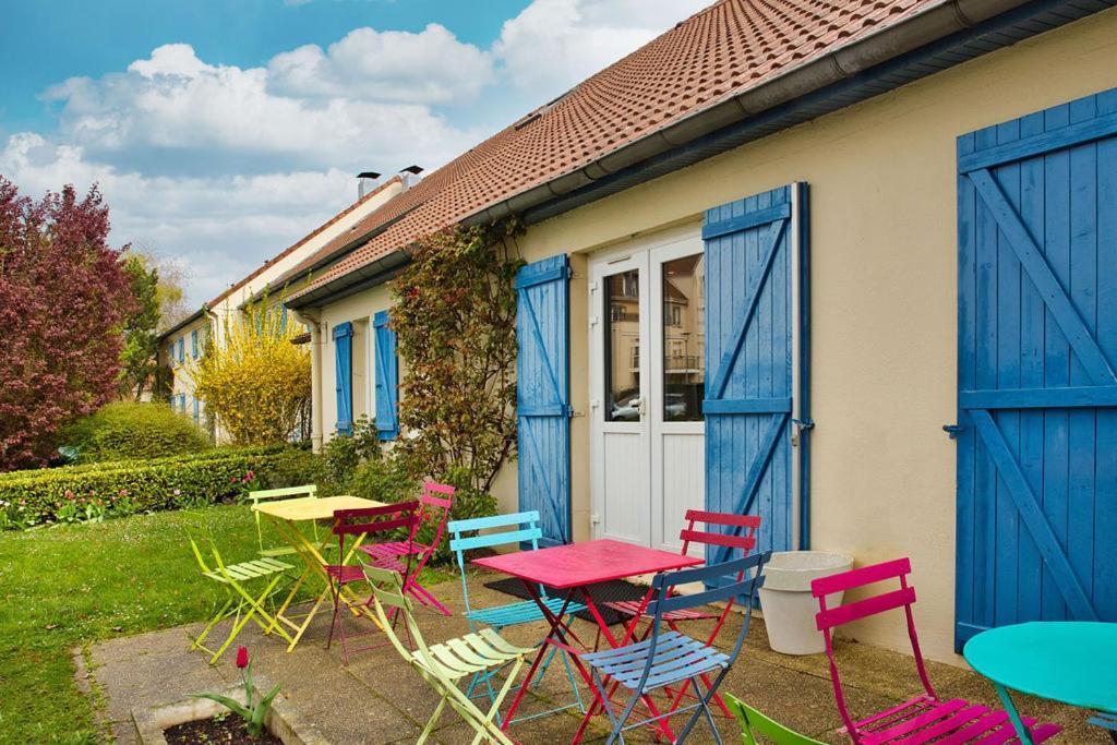 Sure Hotel By Best Western Plaisir Eksteriør billede